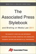 2011 Stylebook and Briefing on Media Law封面